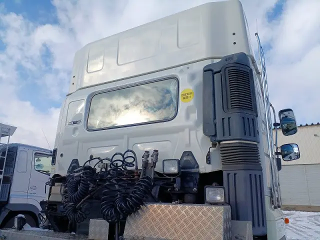 日野 プロフィア QPG-SH1EDDG(2WD)の写真15