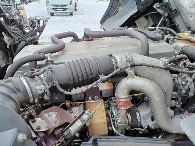 日野 プロフィア QPG-SH1EDDG(2WD)の写真20