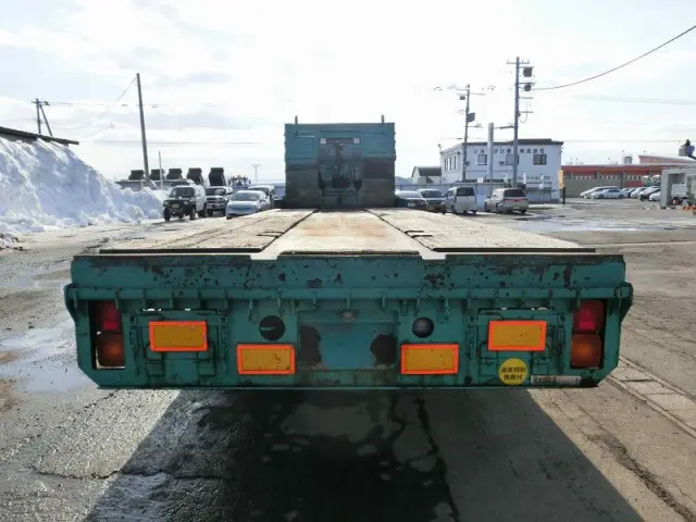 いすゞ ギガ KL-CYZ52V4(6x4)の写真5