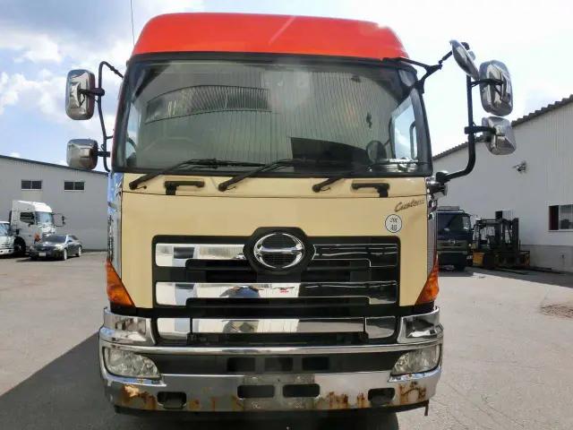 日野 プロフィア QDG-FS1EREA(6x4)の写真3