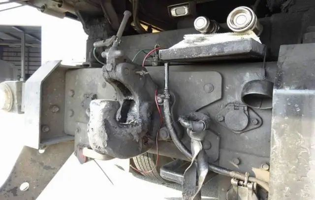 日野 プロフィア QDG-FS1EREA(6x4)の写真18