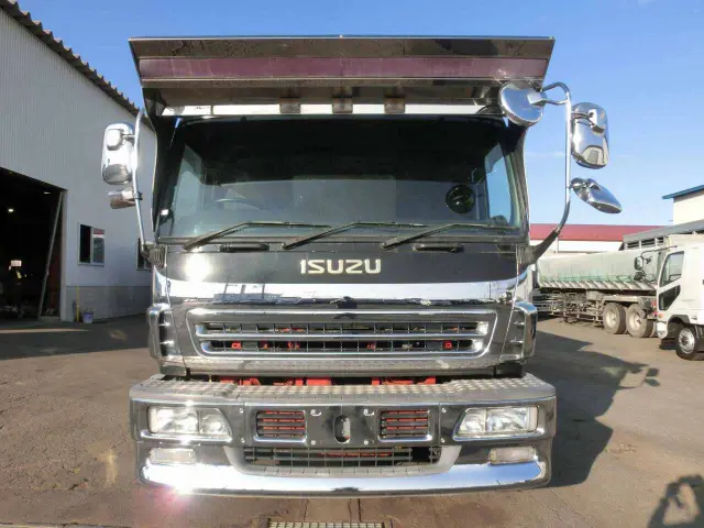 いすゞ ギガ KC-CYZ82P2(6x4)の写真3