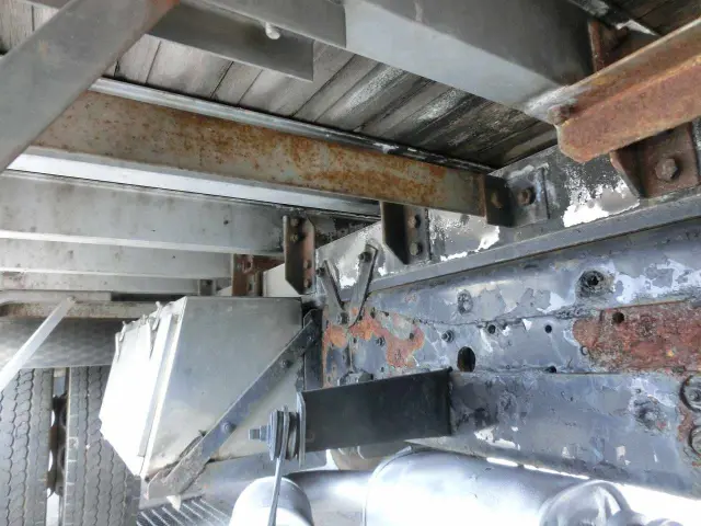 いすゞ フォワード PDG-FTR34S2(2WD)の写真11