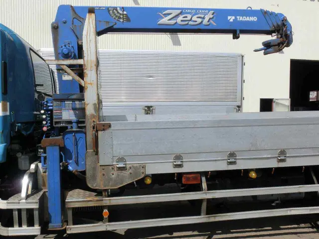 いすゞ フォワード PDG-FTR34S2(2WD)の写真15