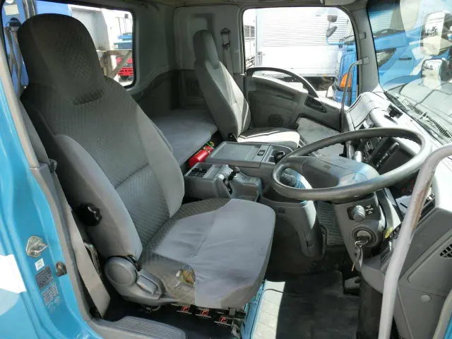 いすゞ フォワード PDG-FTR34S2(2WD)の写真22