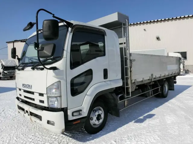いすゞ フォワード TKG-FRR90S2(2WD)の写真1