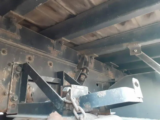 三菱 スーパーグレート QKG-FS54VZ(8x4)の写真12