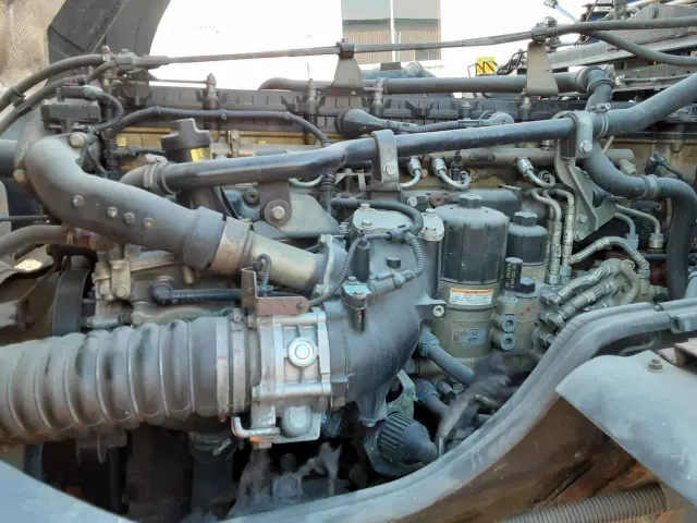 三菱 スーパーグレート QKG-FS54VZ(8x4)の写真19