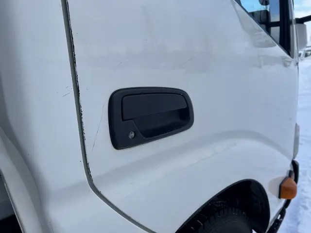 日野 デュトロ TKG-XZU695M(4WD)の写真17