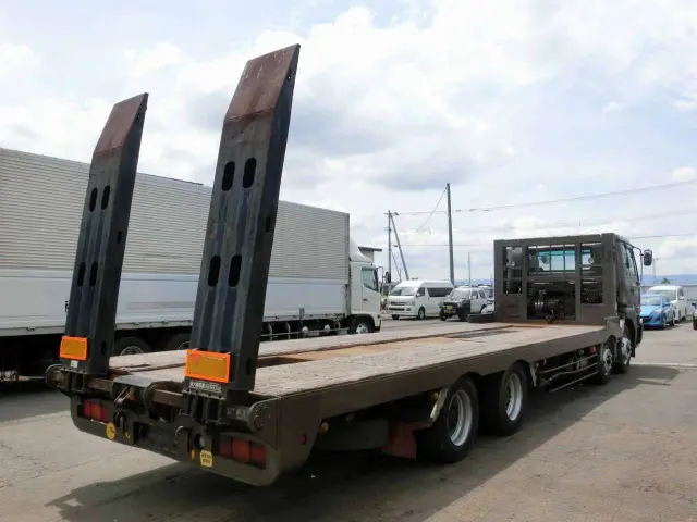 UD ビックサム KC-CG55CVX(8x4)の写真6