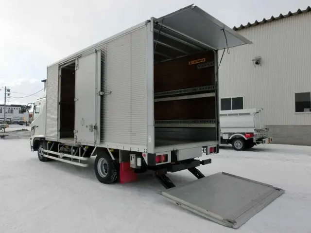 日野 レンジャー ADG-FD7JJWA(2WD)の写真9