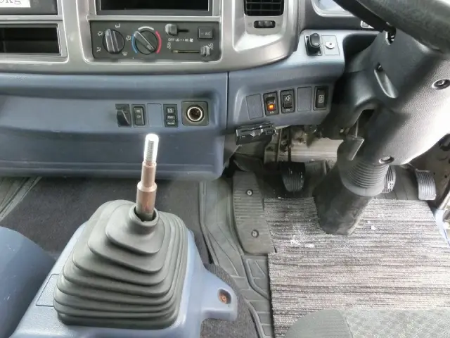 日野 レンジャー ADG-FD7JJWA(2WD)の写真23