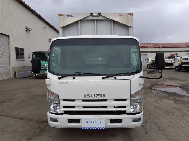 いすゞ エルフ TDG-NPS85AN(4WD)の写真3