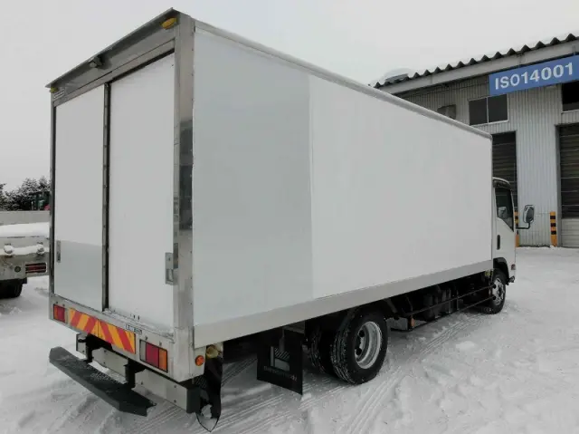 いすゞ エルフ TDG-NPS85AN(4WD)の写真6