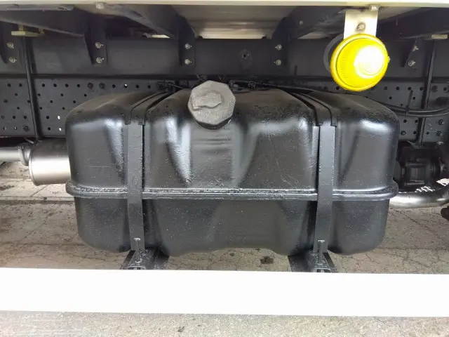 いすゞ エルフ TDG-NPS85AN(4WD)の写真16