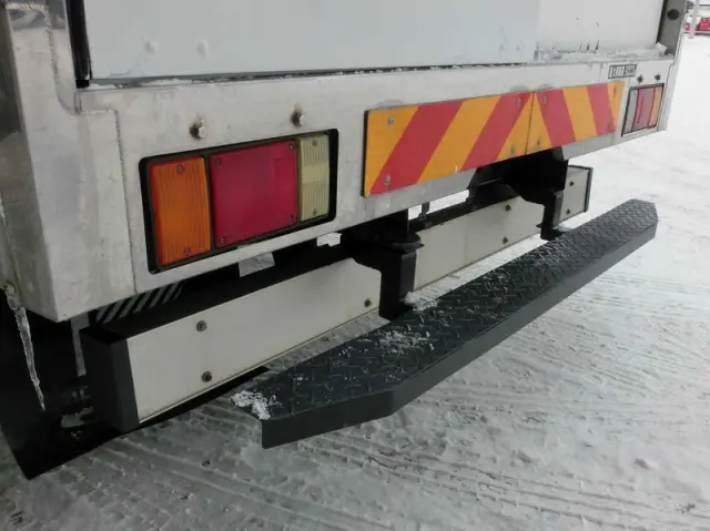 いすゞ エルフ TDG-NPS85AN(4WD)の写真17