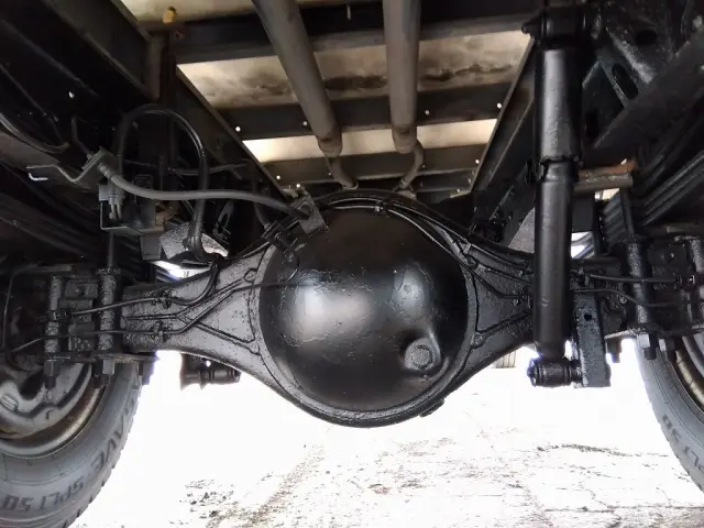 いすゞ エルフ TDG-NPS85AN(4WD)の写真17