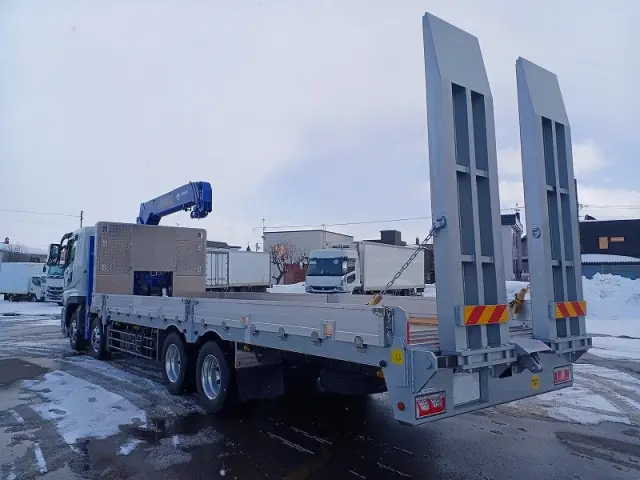 三菱 スーパーグレート 2KG-FS70HZ(8x4)の写真4