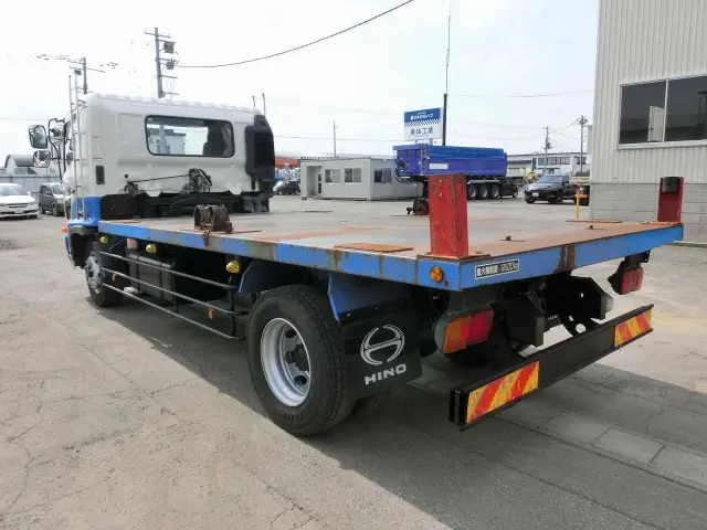 日野 レンジャー LKG-FE7JJAA(2WD)の写真4