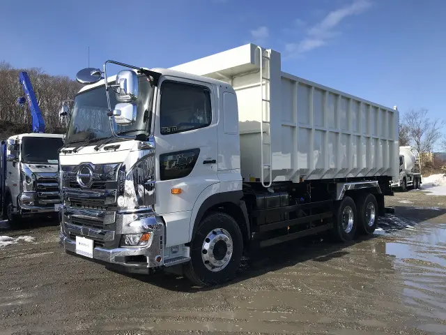 日野 プロフィア 2DG-FS1AJE(6x4)の写真1
