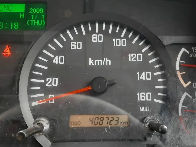 いすゞ フォワード TKG-FRR90S2(2WD)の写真24