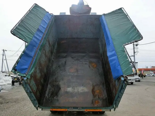 いすゞ フォワード ADG-FRR90G3S(2WD)の写真8