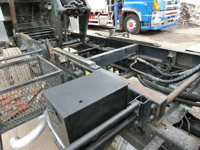 いすゞ フォワード ADG-FRR90G3S(2WD)の写真14