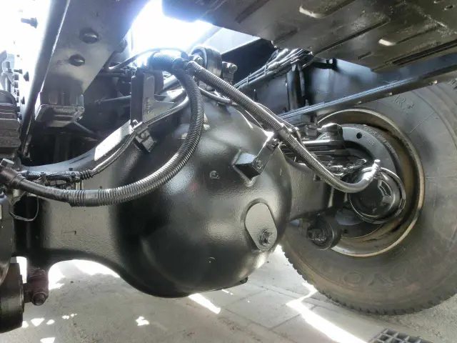 日野 プロフィア QKG-FS1EPEA(6x4)の写真14