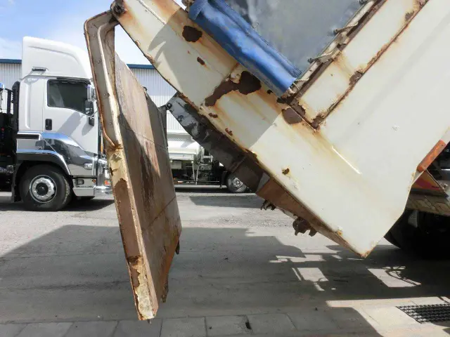 日野 プロフィア QKG-FS1EPEA(6x4)の写真17