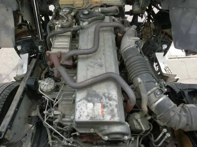 日野 プロフィア QKG-FS1EPEA(6x4)の写真21