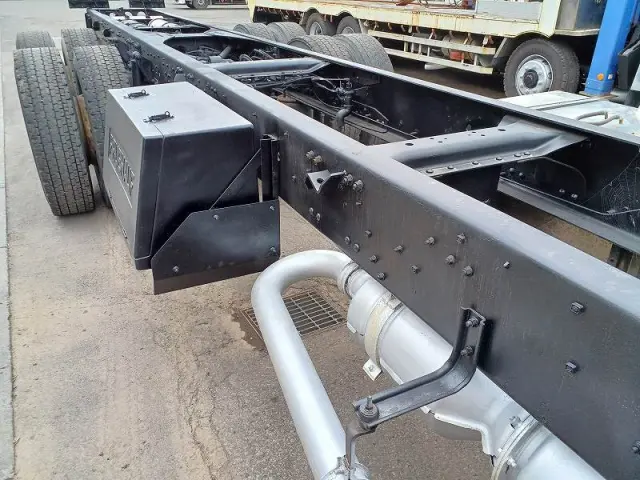 三菱 スーパーグレート QPG-FV64VZ(6x4)の写真13