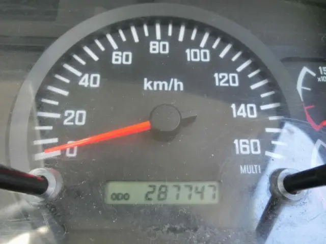 いすゞ フォワード PKG-FRR90S1(2WD)の写真24