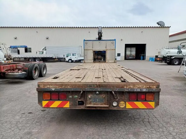 日野 プロフィア LKG-FW1EWBA(8x4)の写真5