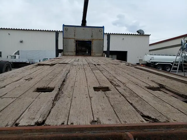 日野 プロフィア LKG-FW1EWBA(8x4)の写真7