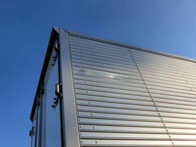 いすゞ エルフ TPG-NMS85AR(4WD)の写真16