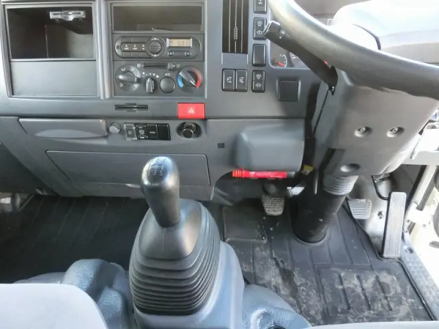 いすゞ エルフ TPG-NMS85AR(4WD)の写真23