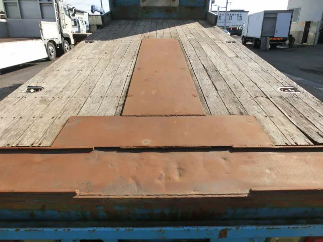 いすゞ フォワード PDG-FTR34S2(2WD)の写真8