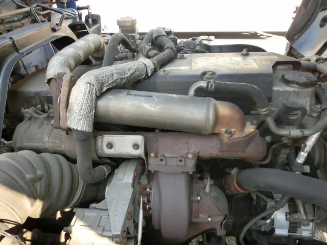 いすゞ フォワード PDG-FTR34S2(2WD)の写真21