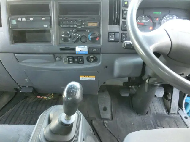 いすゞ フォワード PDG-FTR34S2(2WD)の写真23