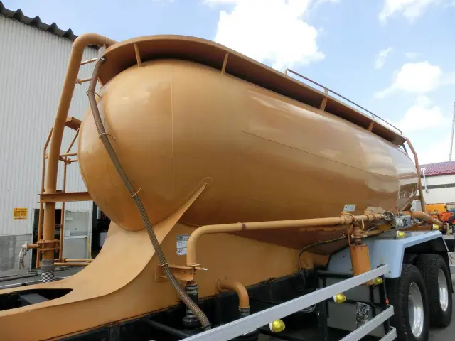 三菱 スーパーグレート QPG-FV60VZ(6x4)の写真8