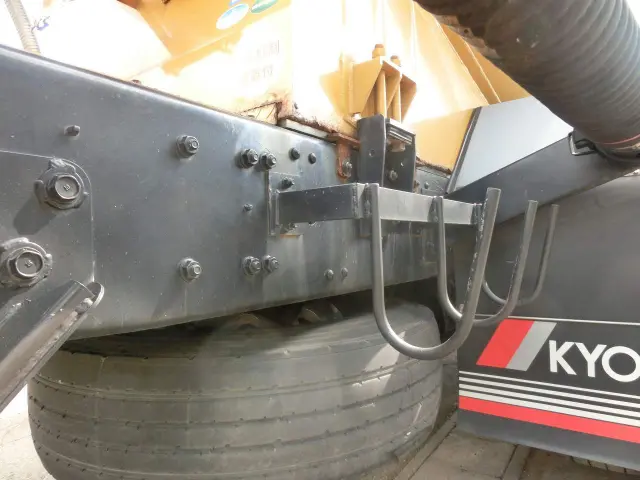 三菱 スーパーグレート QPG-FV60VZ(6x4)の写真12