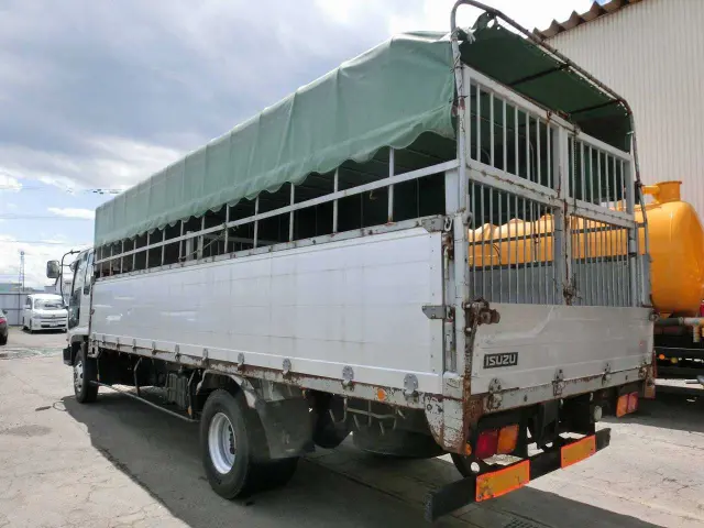 いすゞ フォワード PB-FRS35L3J(4WD)の写真4