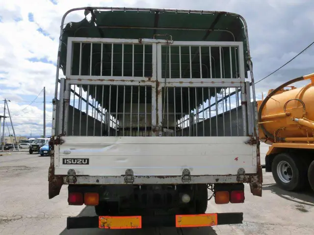 いすゞ フォワード PB-FRS35L3J(4WD)の写真5