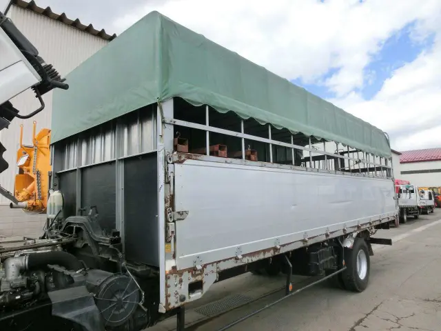 いすゞ フォワード PB-FRS35L3J(4WD)の写真16