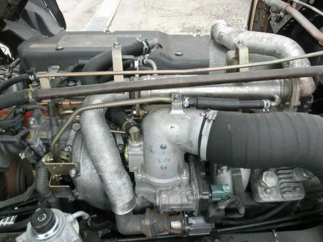 いすゞ フォワード PB-FRS35L3J(4WD)の写真20