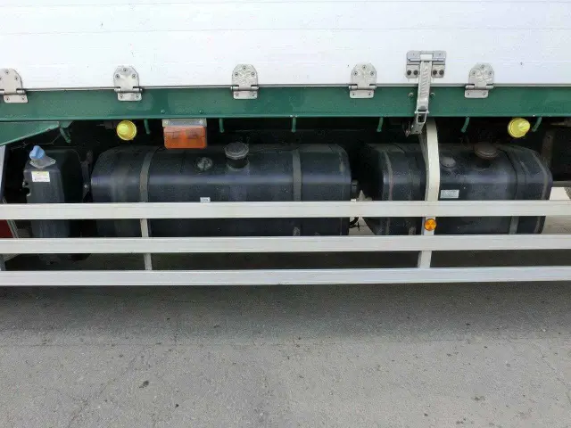 三菱 スーパーグレート QPG-FV60VZ(6x4)の写真13