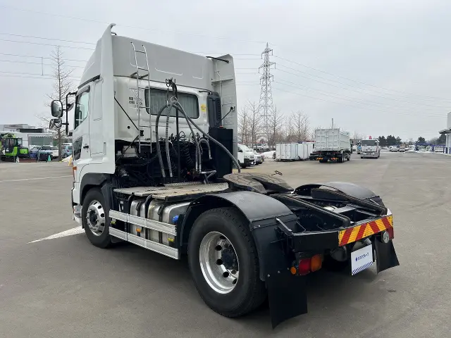 日野 プロフィア QPG-SH1EDDG(2WD)の写真4