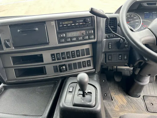 日野 プロフィア QPG-SH1EDDG(2WD)の写真23