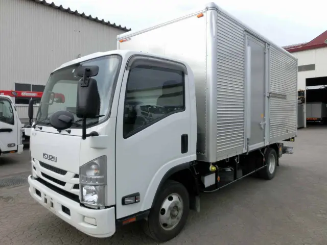 いすゞ エルフ TKG-NPS85AN(4WD)の写真1