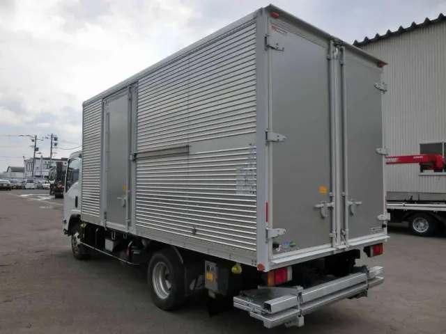 いすゞ エルフ TKG-NPS85AN(4WD)の写真4